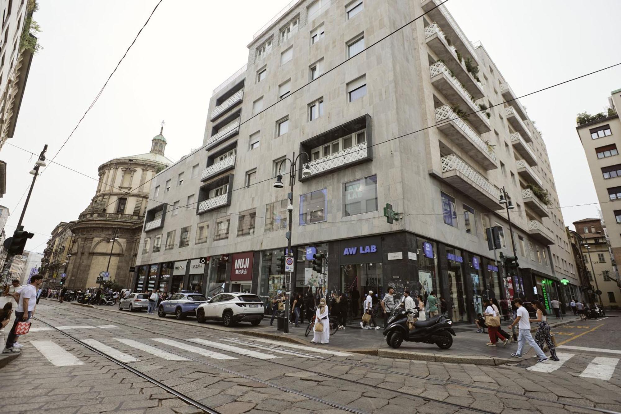 Duomo Cityview Grand Suites ミラノ エクステリア 写真